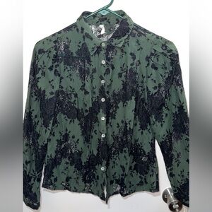 Black and Green Lacey Top